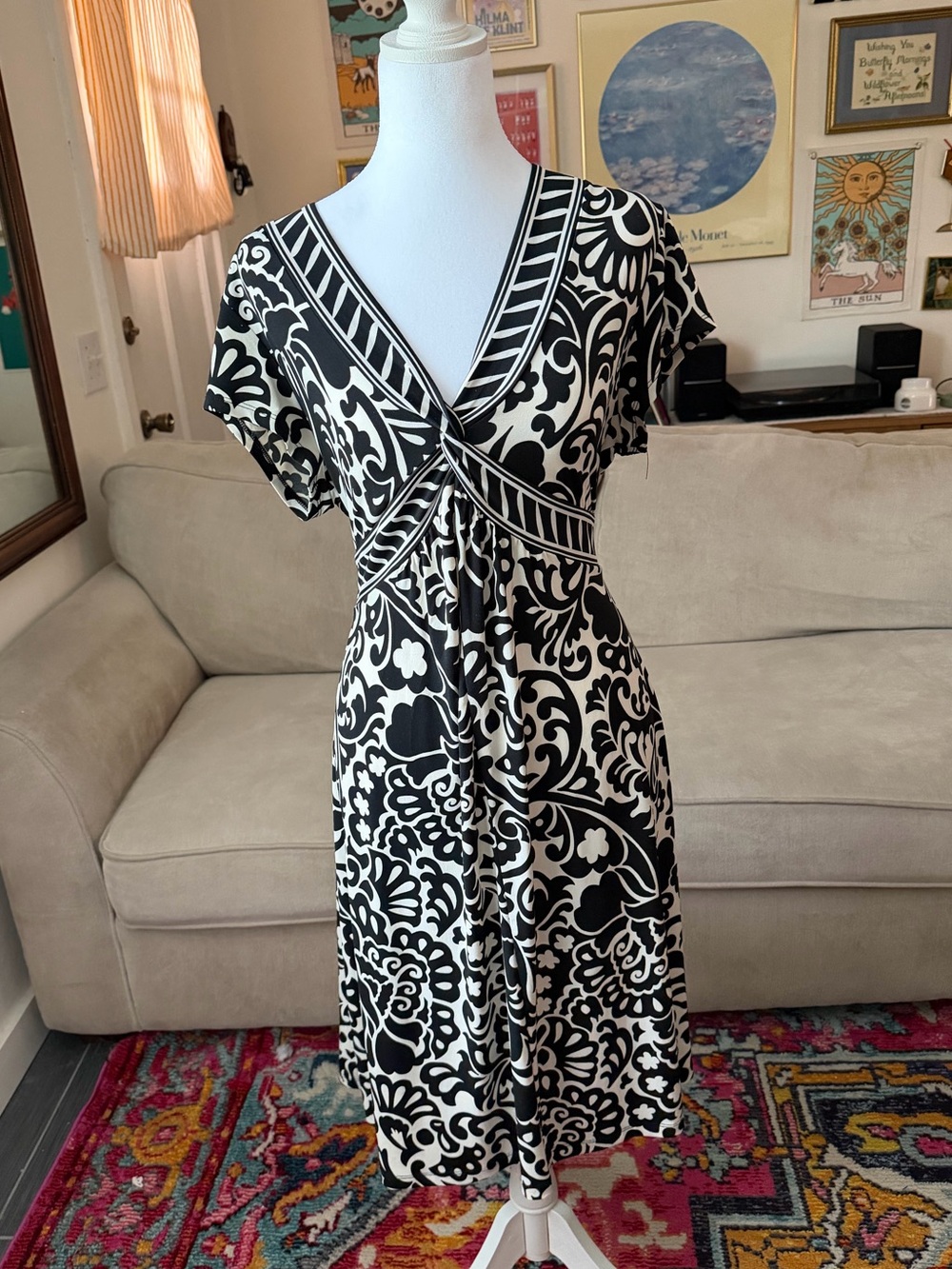 VINTAGE Y2K Apt 9 Black and White Dress Size Large with V Neck & Babydoll Detail